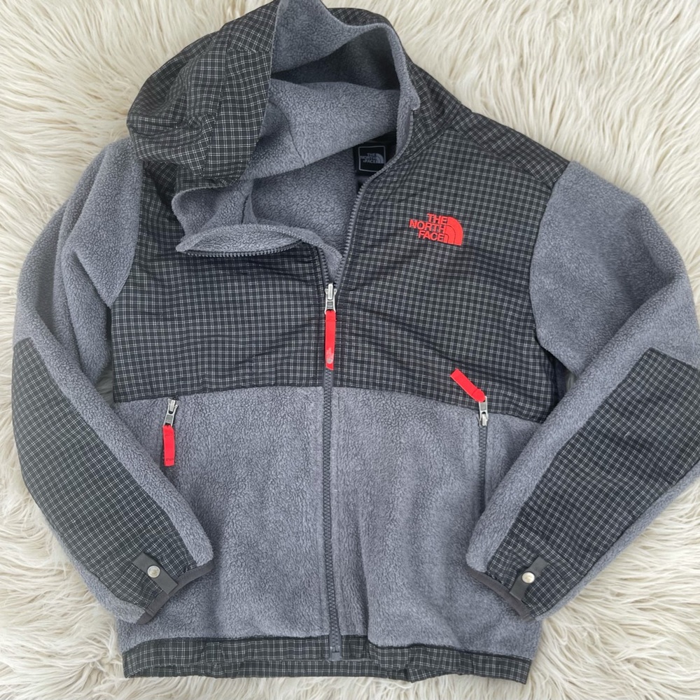 Boys the North Face Coat Medium Grey Red
